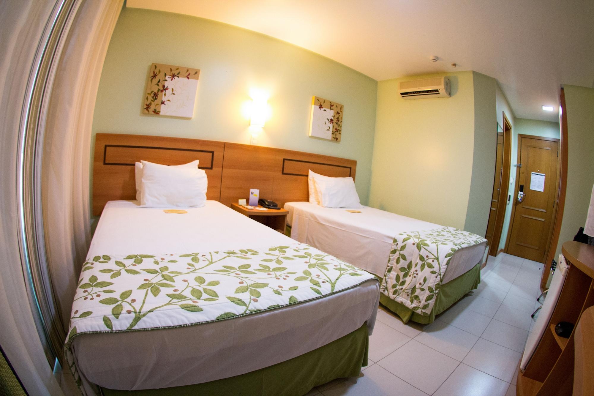 Comfort Hotel Манаус Экстерьер фото