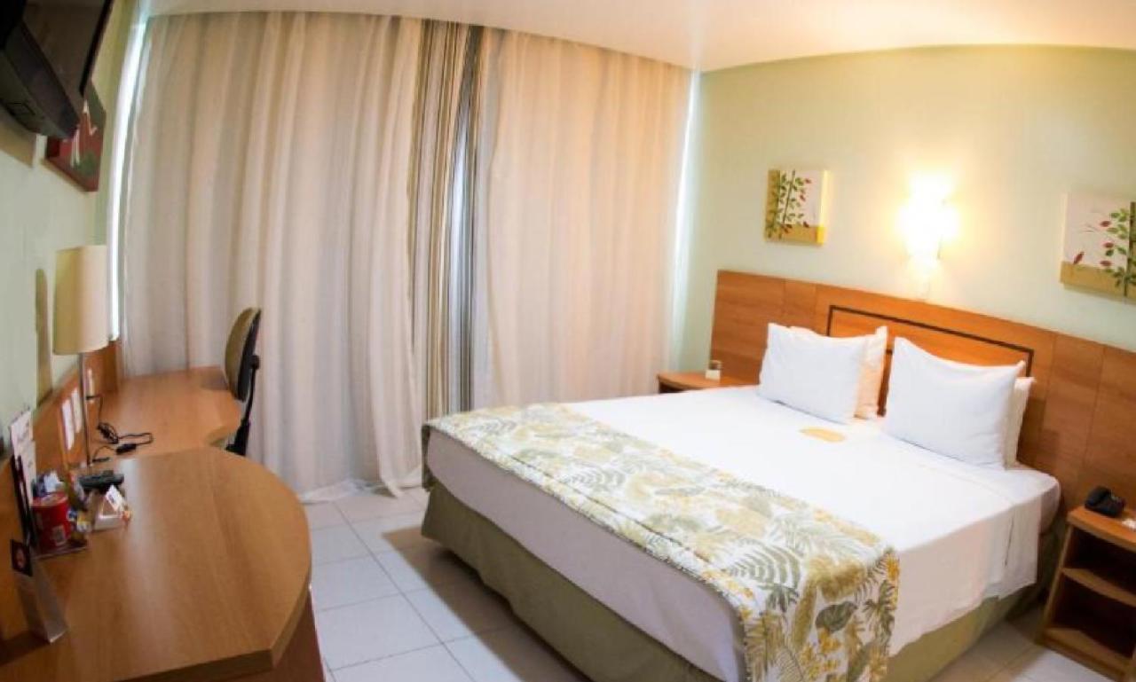 Comfort Hotel Манаус Экстерьер фото