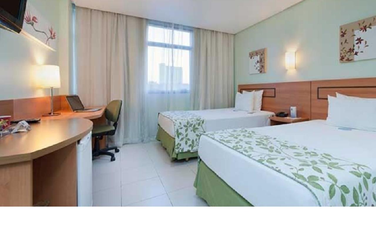 Comfort Hotel Манаус Экстерьер фото