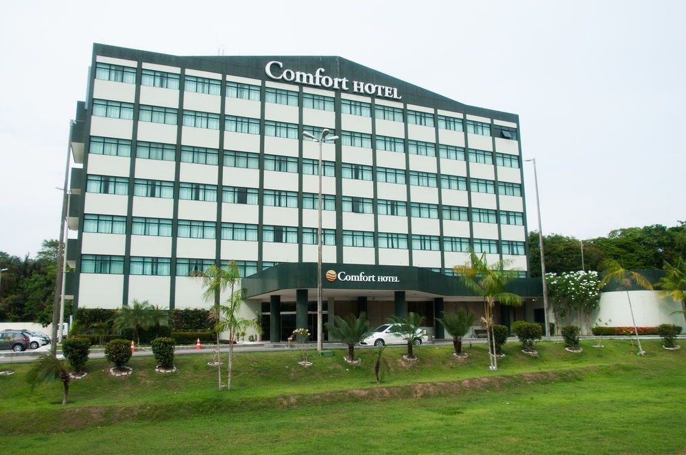 Comfort Hotel Манаус Экстерьер фото